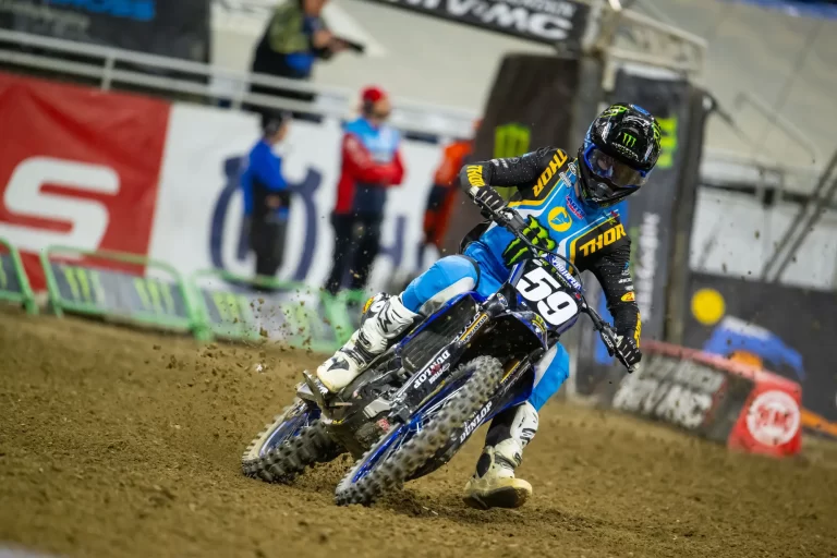 Rookie Daxton Bennick is the next teenage super star of Supercross.